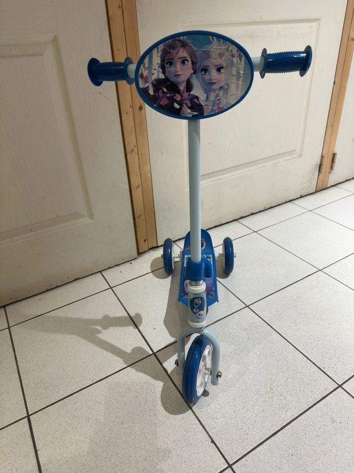 Trottinette reine des neiges - photo numéro 5