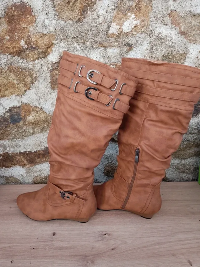 Bottes simili cuir taille 37 - photo numéro 3