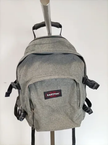 Sac à dos Eastpak gris multiple poches école voyage été