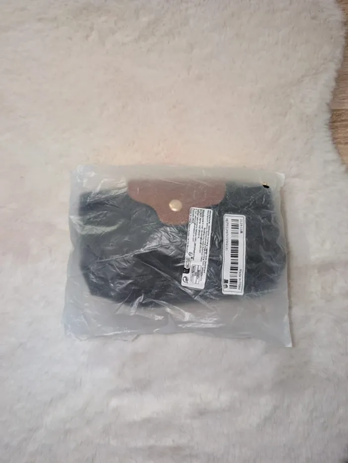 Mini sac bandoulière et marron neuf avec étiquette - photo numéro 3