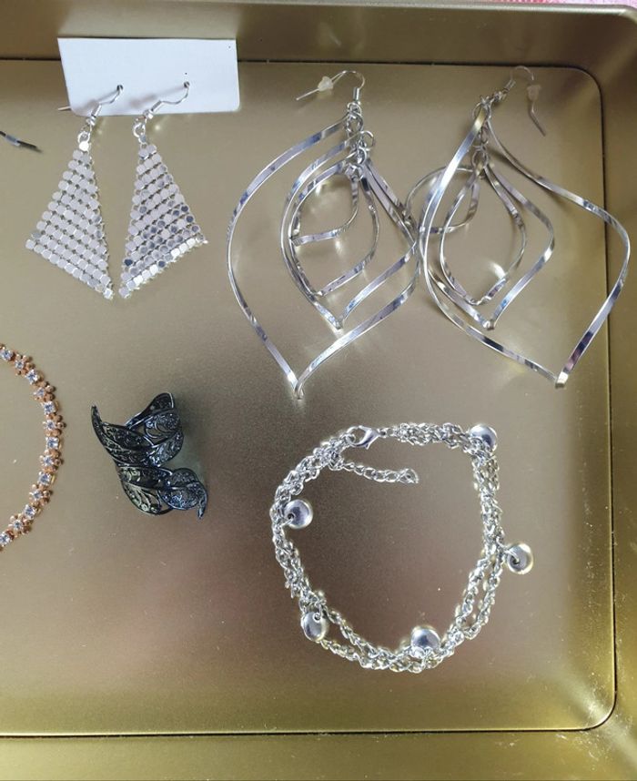 Bijoux fantaisie - photo numéro 3