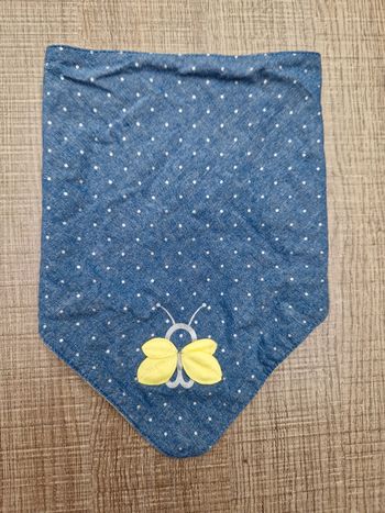 Foulard à pressions réversible en parfait état