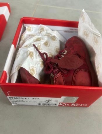 Kickers rose pointure 20  TBE bébé fille 