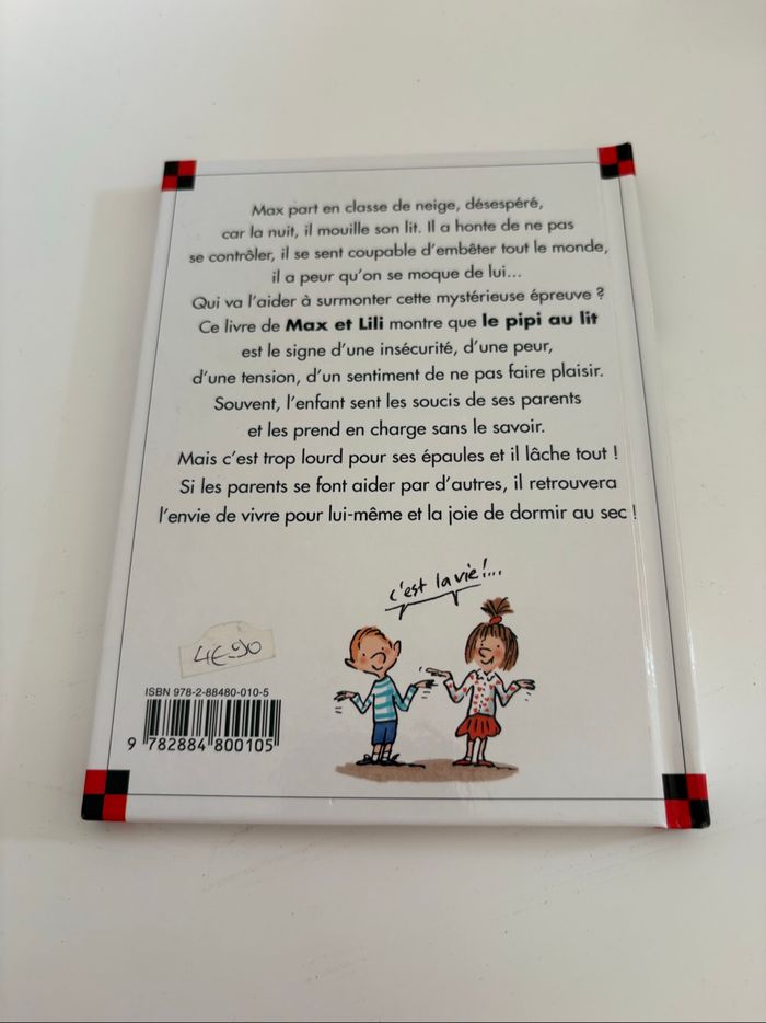 Livre Max fait pipi au lit de Dominique de Saint Mars et Serge Bloch - photo numéro 2