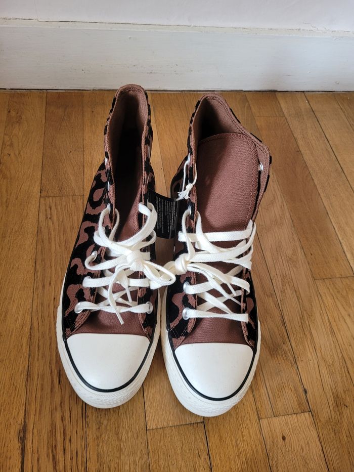 Converse plateforme 41,5 - photo numéro 3