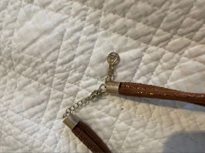 Collier breal doré et marron - photo numéro 4