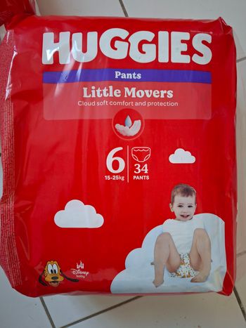 34 couches huggies pants taille 6