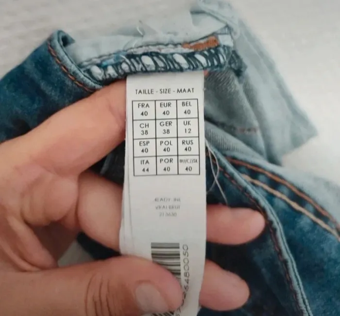Jeans vintage y2k évasé/ patte d'éléphant femme.  C - photo numéro 4