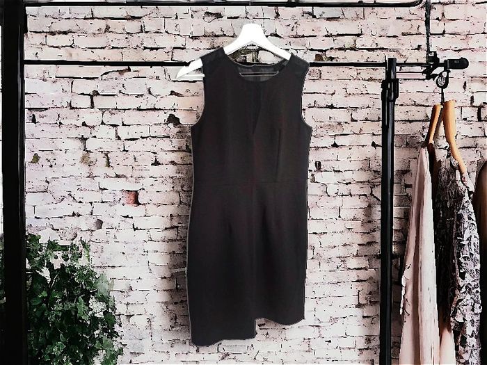 Petite robe noire Carminn