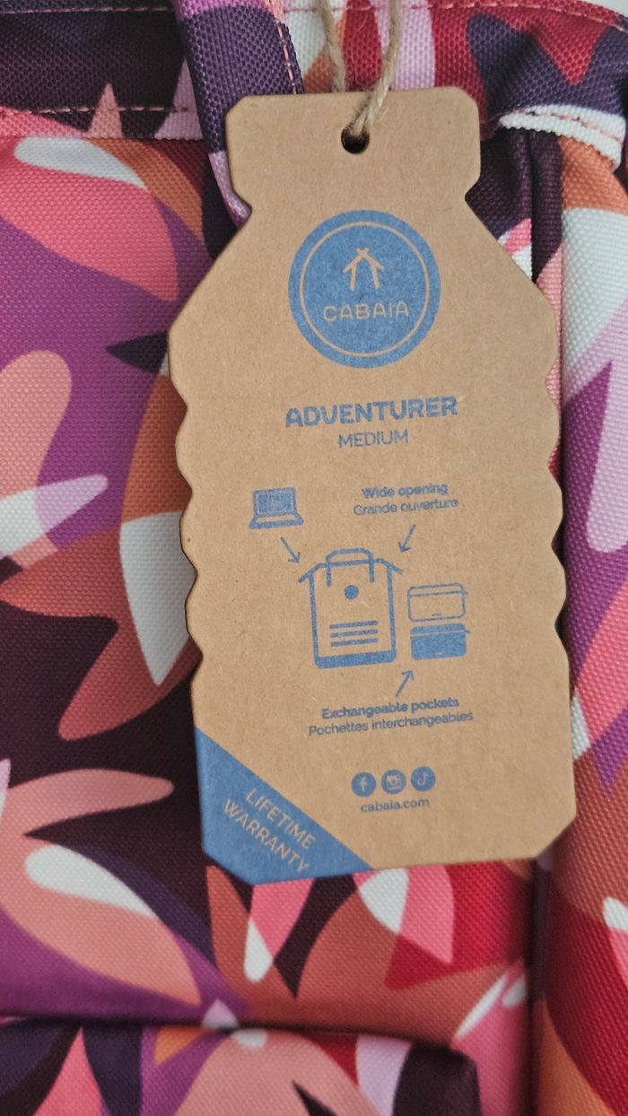 Sac à dos Adventurer Cabaia taille médium avec ses deux pochettes- neuf - photo numéro 5