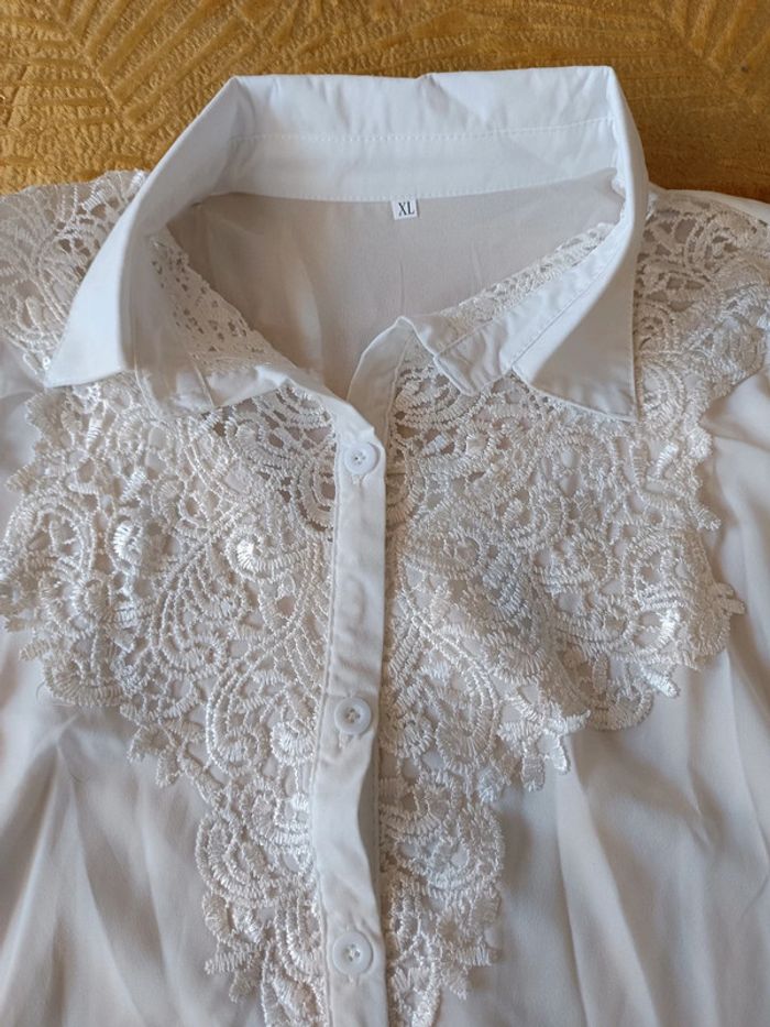 Chemisier blanc XL - photo numéro 2