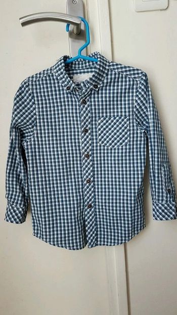 Chemise à carreaux - T. 3 / 4 ans
