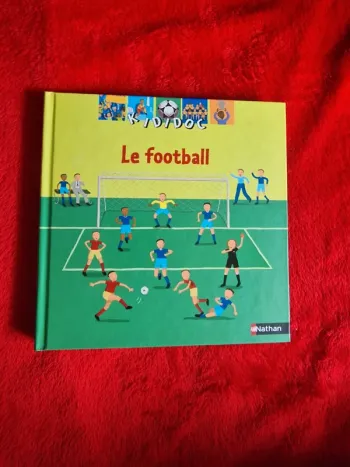 Livre kididoc le football