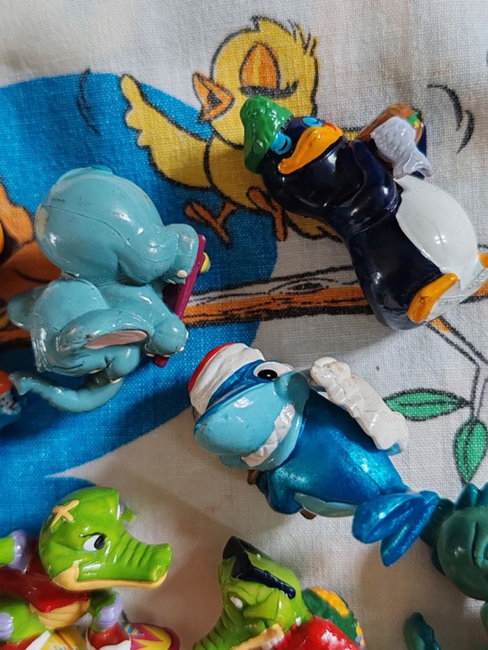 Lot de 14 figurines Kinder vintage - photo numéro 3