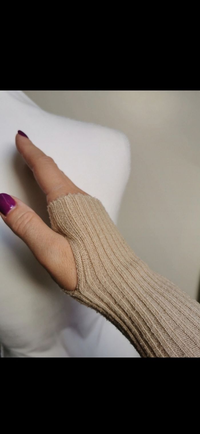 Pull col V Banana Republic M / 38 - photo numéro 4