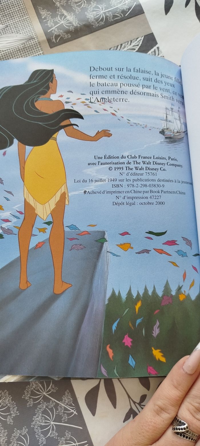 Livre enfant Pocahontas Disney - photo numéro 4
