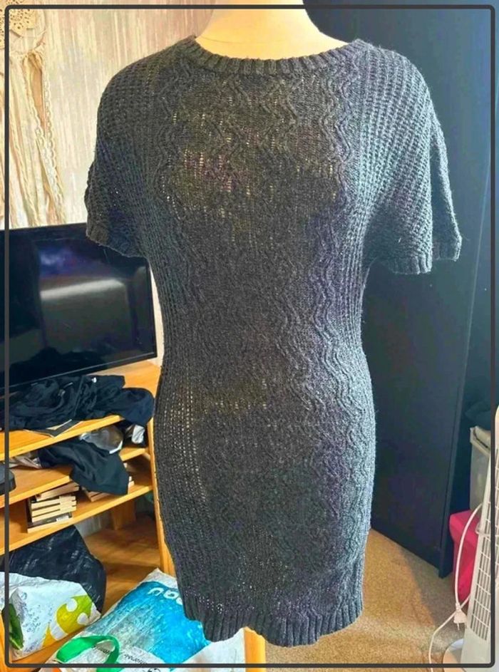 Robe  pull  taille 40 - photo numéro 3
