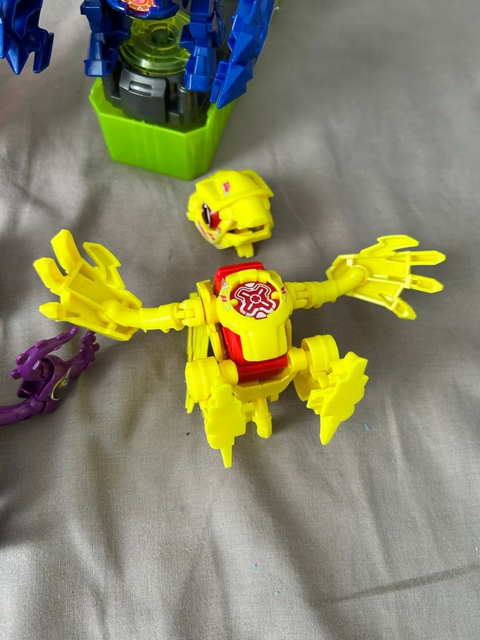 Lot Biopod Kombat 4 figurines - photo numéro 4