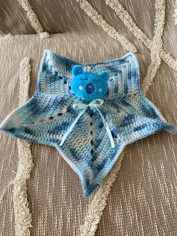 Peluche doudou plat fait main 32cm Tricot&co Étoile tricoté laine ours bleu parfait état