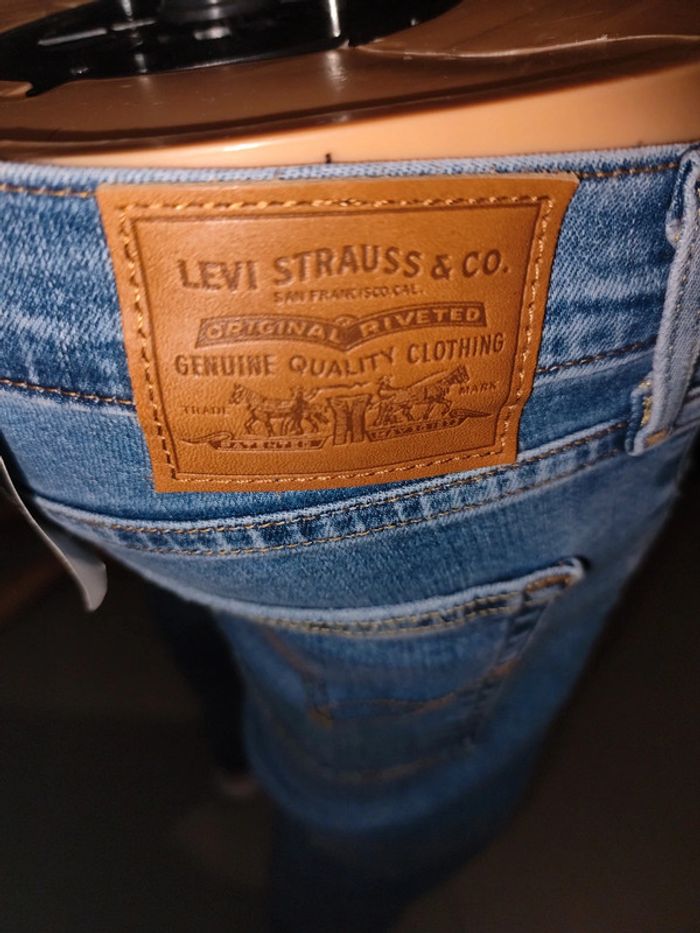 Jean s levis femme - photo numéro 7