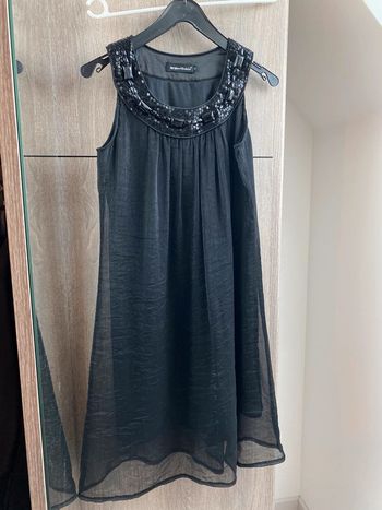 Robe noir