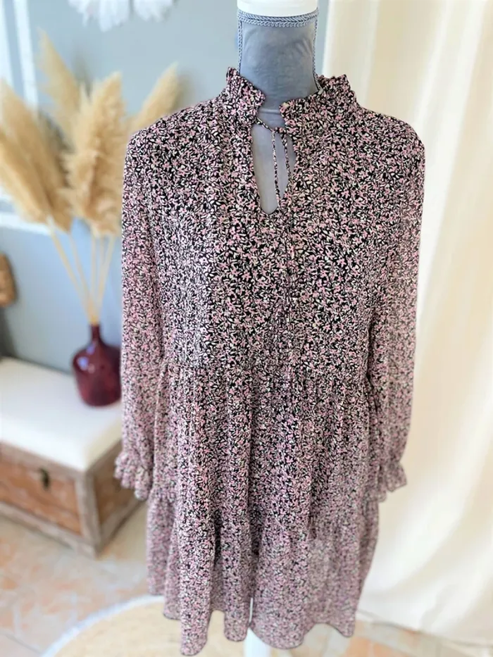 Robe bohème romantique fleurie Taille 36/38 - photo numéro 4
