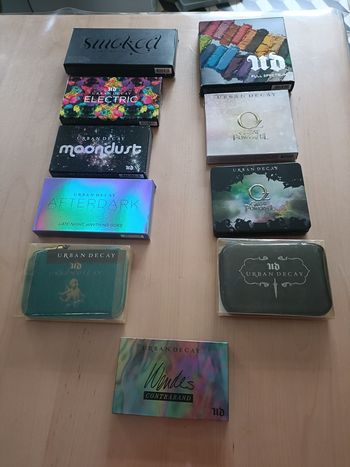 LOT DE 10 PALETTES URBAN DECAY NEUVES