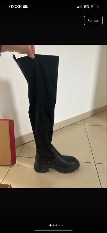 Cuissarde noire neuve