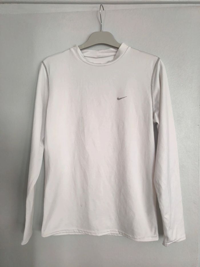Tee shirt blanc Nike taille S