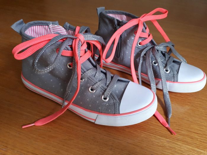 Baskets en toile étoiles lacets et zip Okaidi T 33