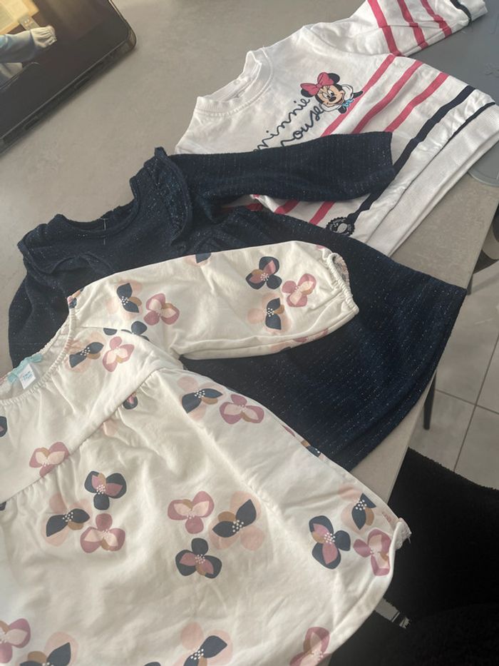 Lot vêtements fille 9 mois