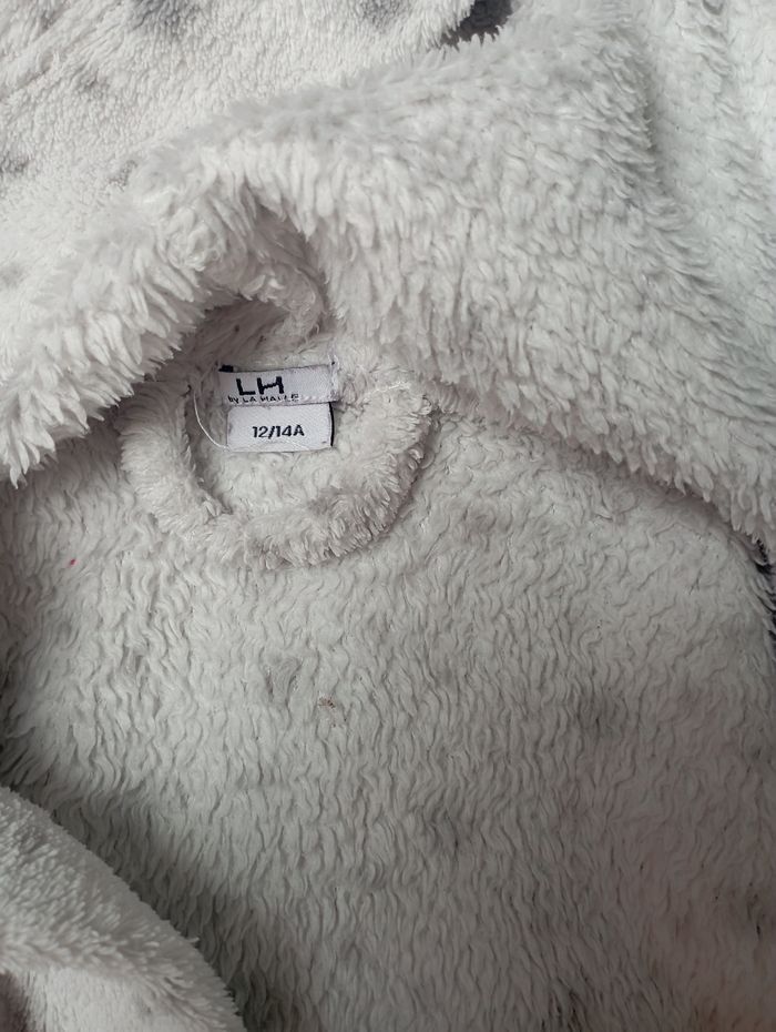 Robe de chambre imprimé étoiles avec capuche ceinture et poches La Halle 12/14 ans 5€ - photo numéro 2