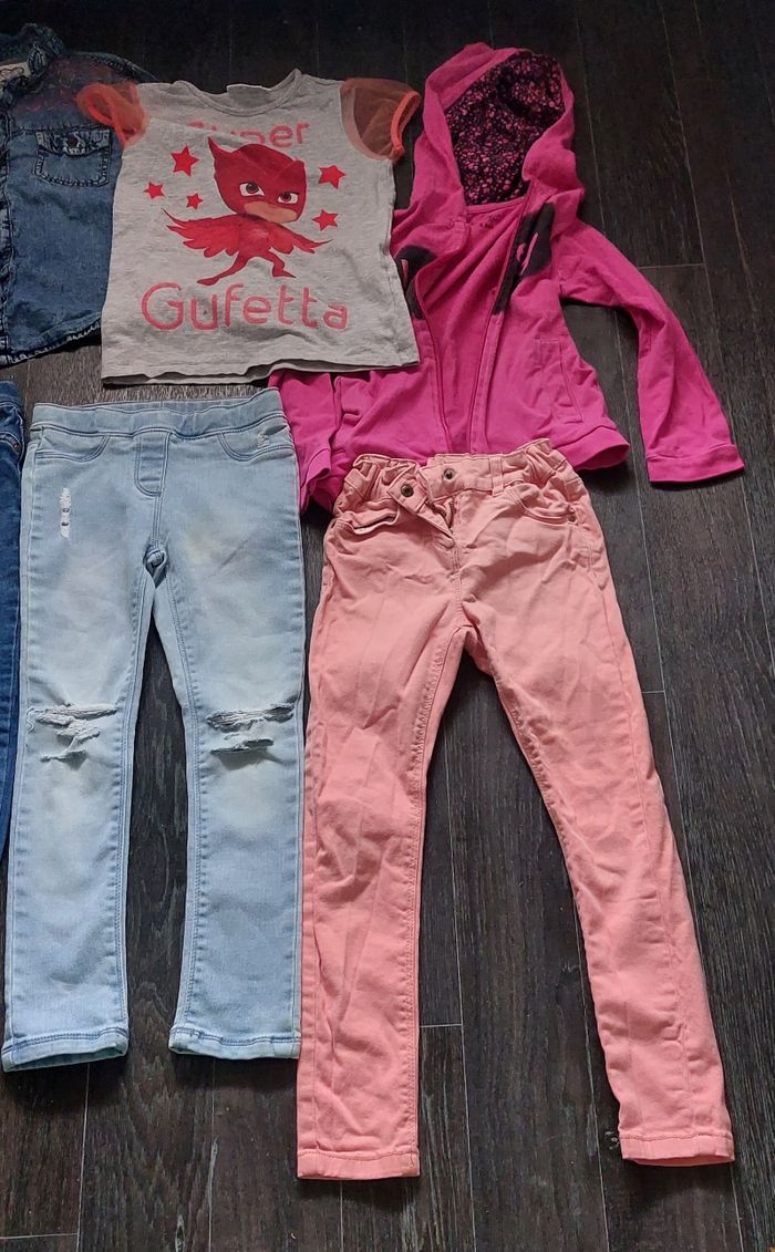 Lot fille 6 ans très bon état - photo numéro 2