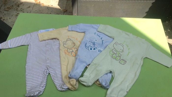Lot de pijamas bébé - photo numéro 2