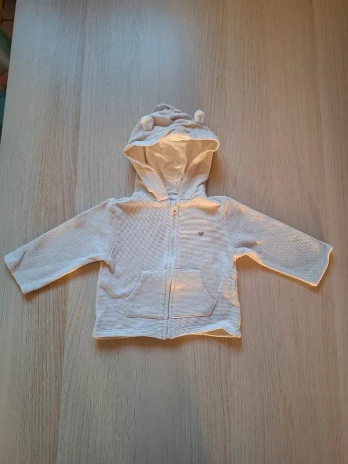 Veste zippée à capuche