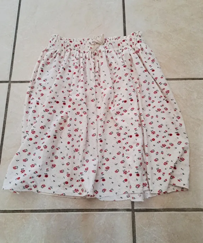 Jupe crème avec fleurs 10 ans 👧  Tape à l'œil en TBE