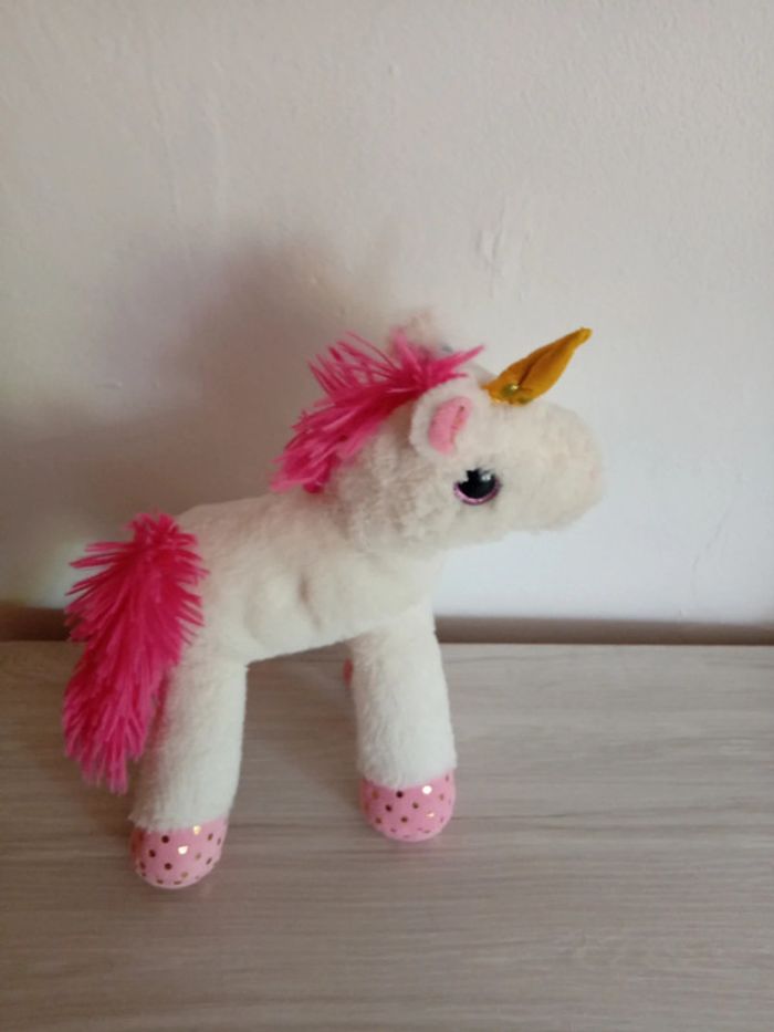 Jolie peluche licorne - photo numéro 4