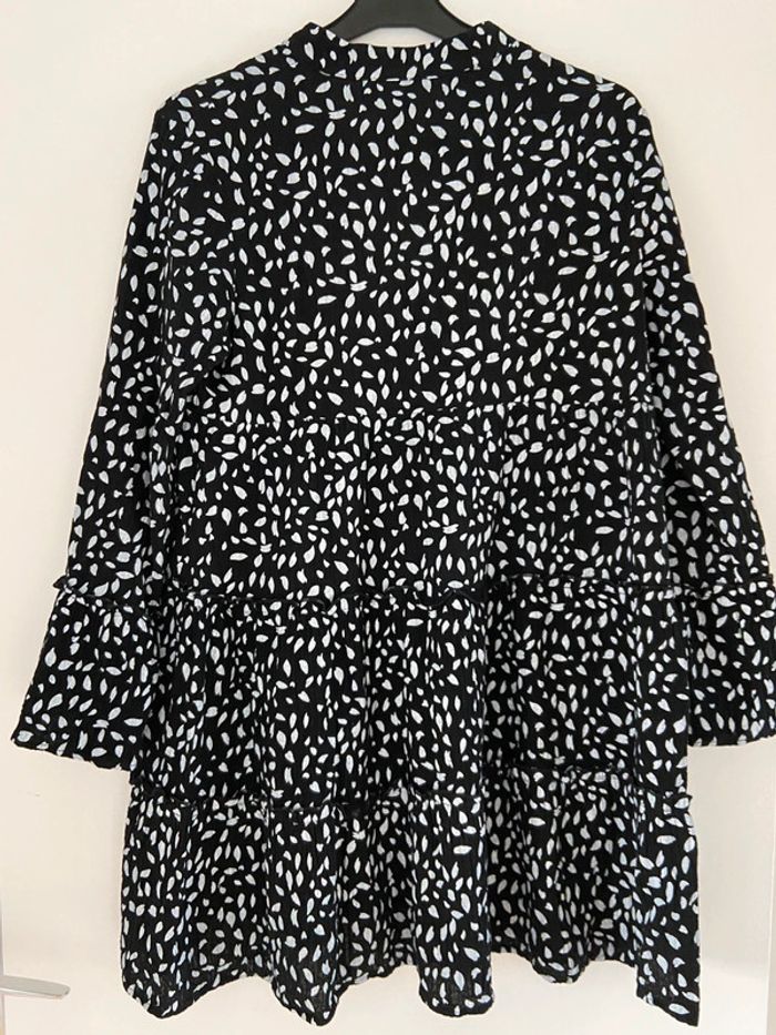 Robe fluide taille S/M - photo numéro 3