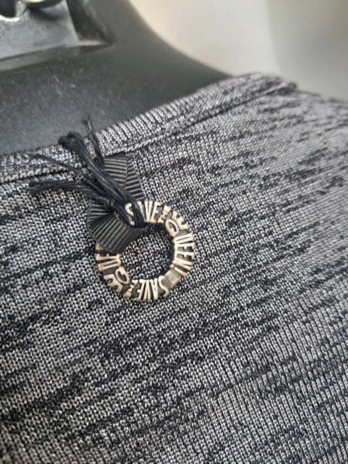 Save the Queen haut manches longues T 36 neuf - photo numéro 11