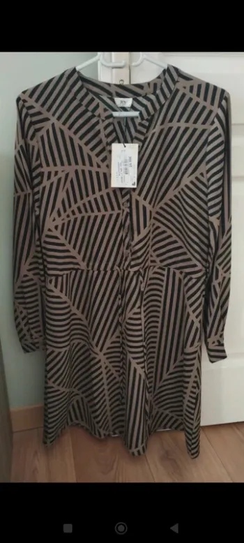 Robe fluide à motifs JDY 36 neuve