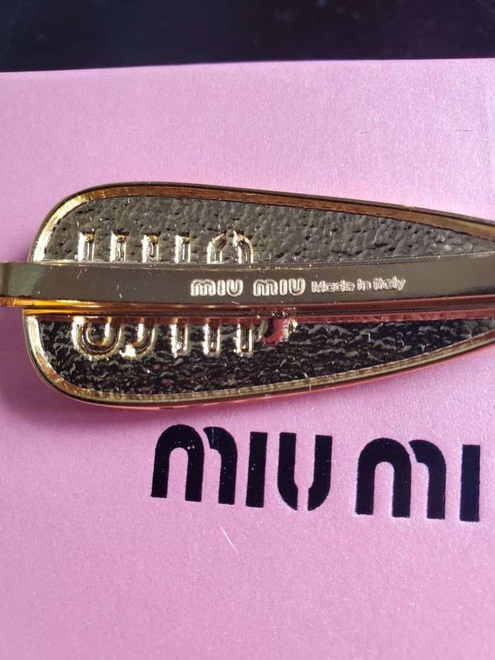 Pince cheveux miu miu - photo numéro 3