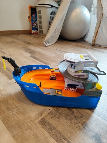 Bateau sons et lumières