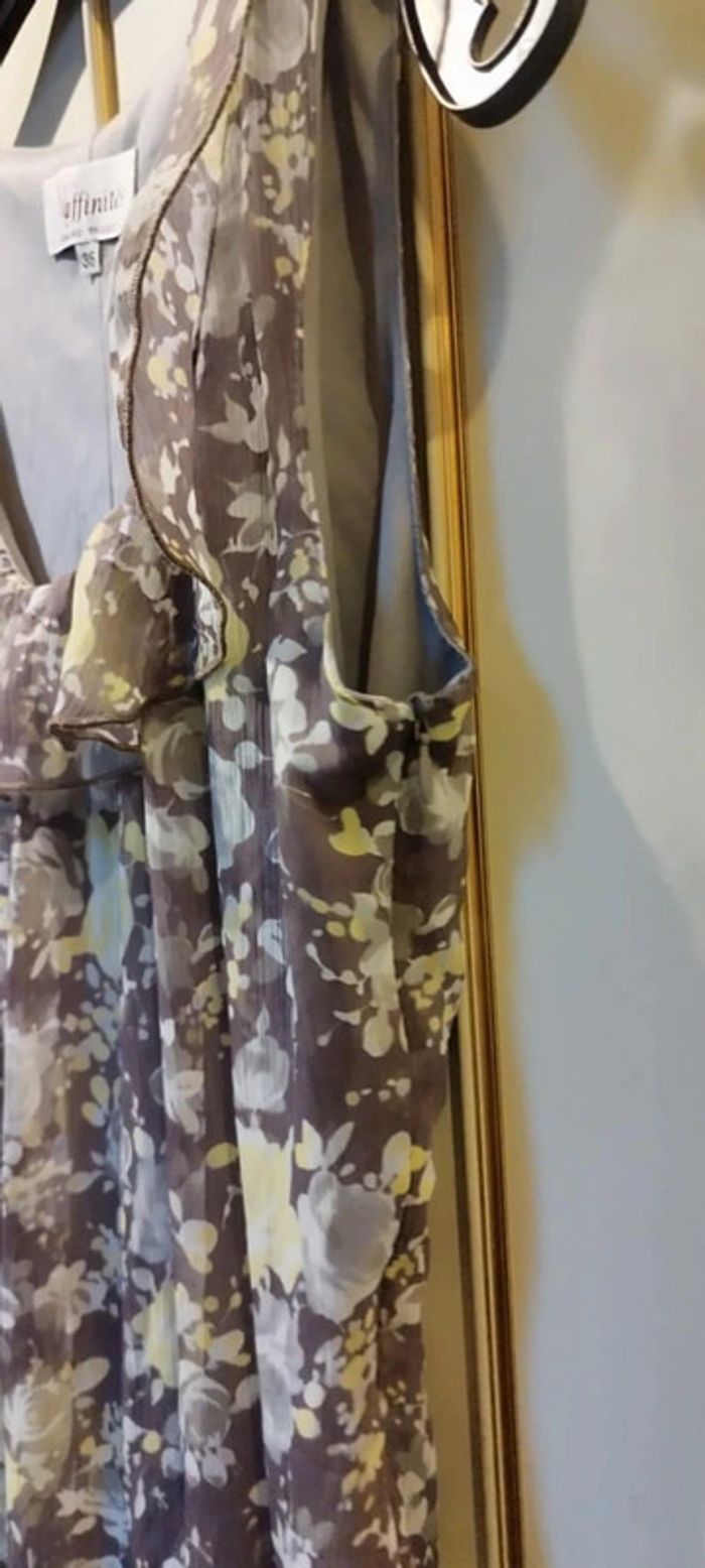 Robe a motif floraux - photo numéro 5