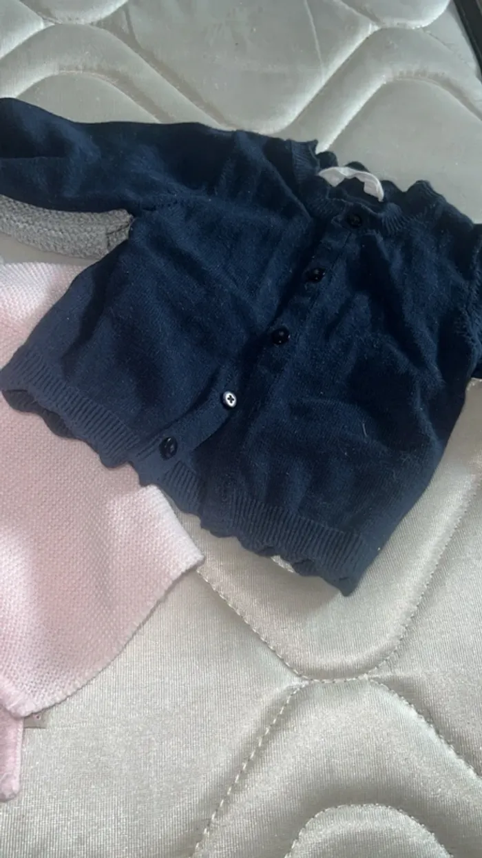 Lot de 3 gilets - photo numéro 2
