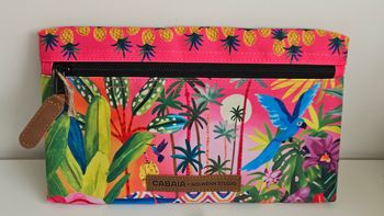 Pochette pour sac à dos Cabaia Edition limitée Nolwenn Studio