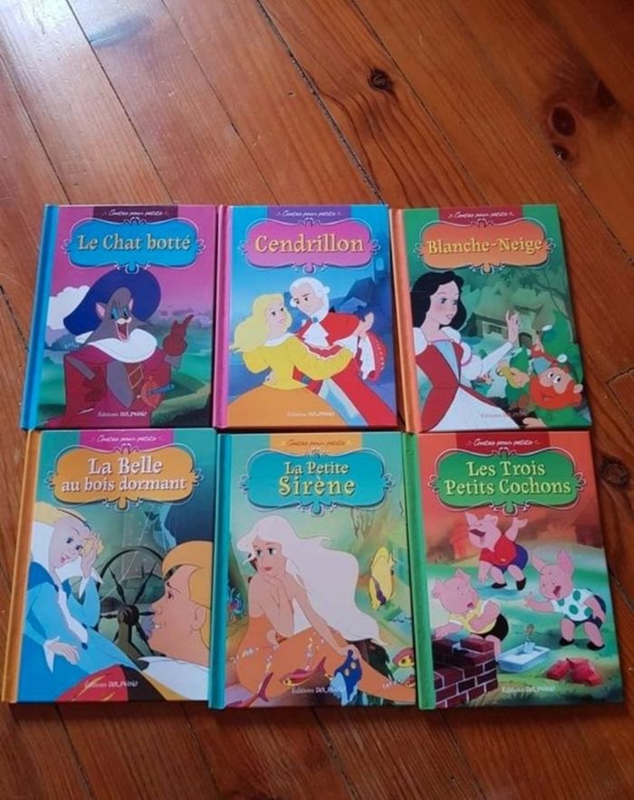 Lot livres histoires contes TBE
