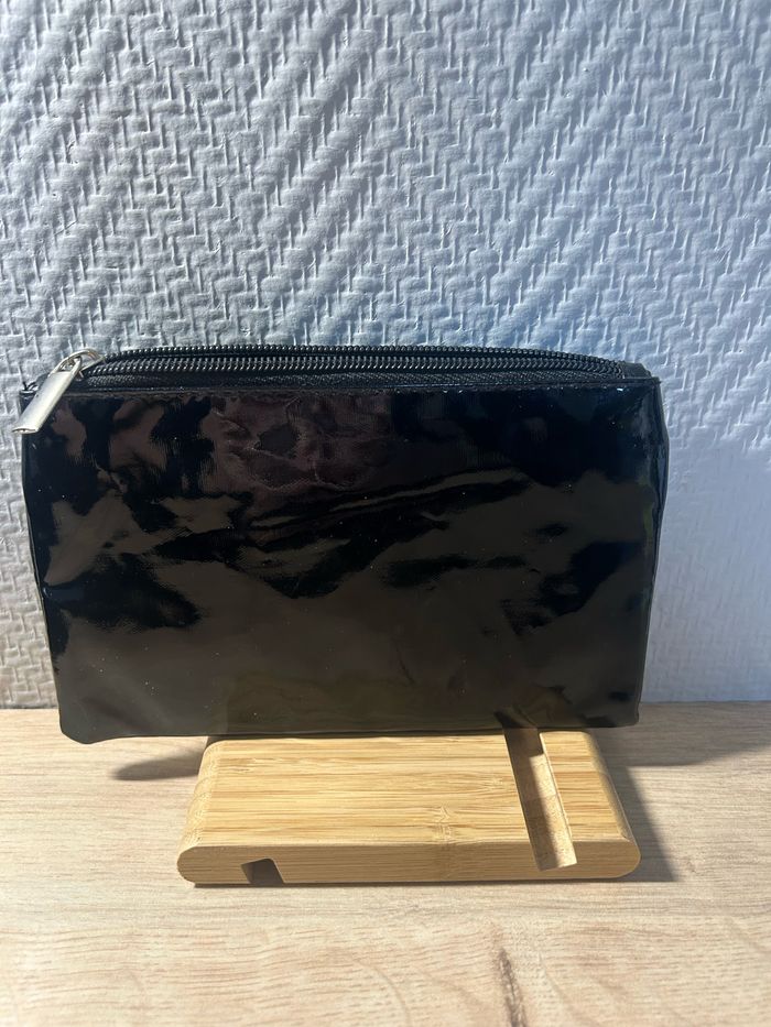 Pochette - photo numéro 2