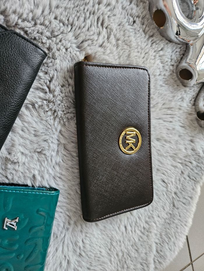 Porte monnaie - photo numéro 2