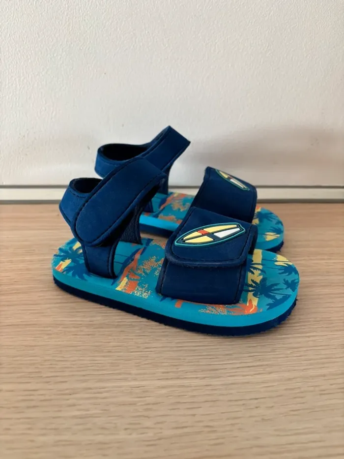 Sandale plage garçon T.25 (16cm) - photo numéro 3