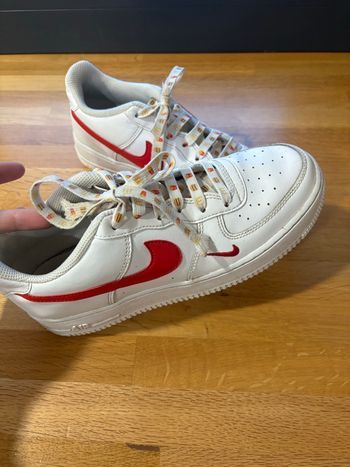 Belle paire de baskets Nike Air force 39 